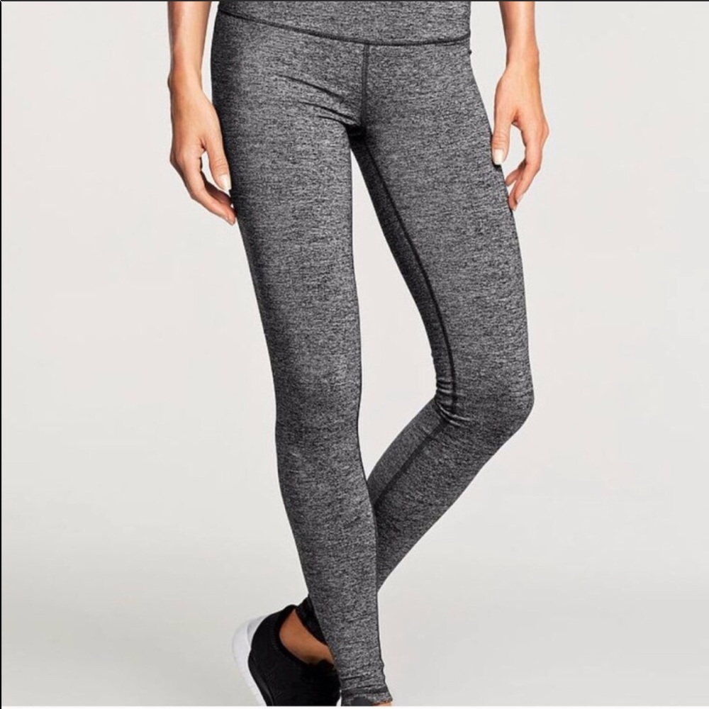 EUC The Ultimate by Victoria’s Secret VSX leggings